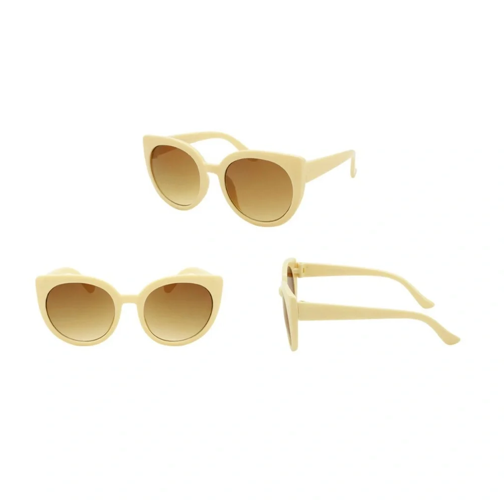 Girls Dazey Shades Sunglasses with Panda Case - Picture 5 of 6